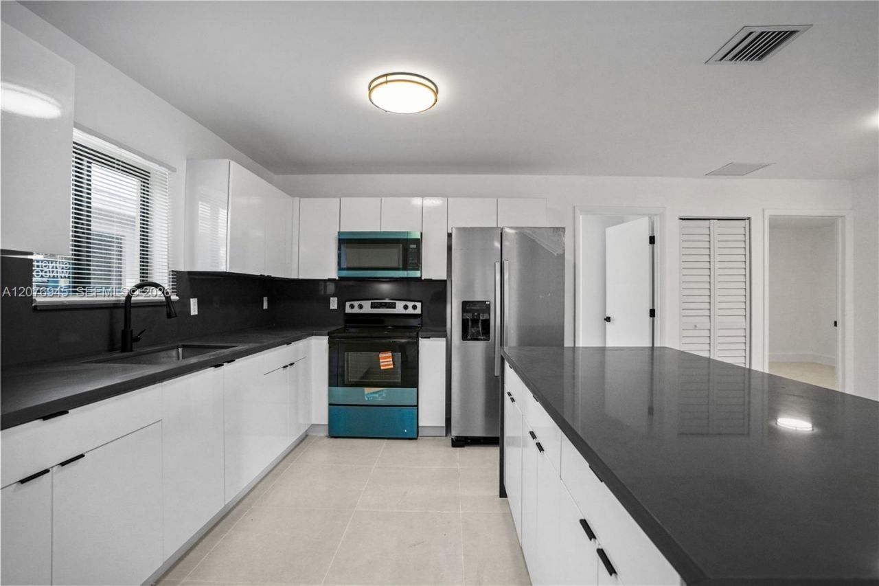 5819 NW 30th Ave, Unit 5819, Miami, FL 33142 Photo