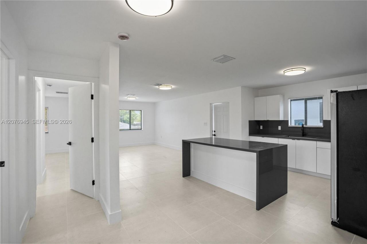 5819 NW 30th Ave, Unit 5819, Miami, FL 33142 Photo