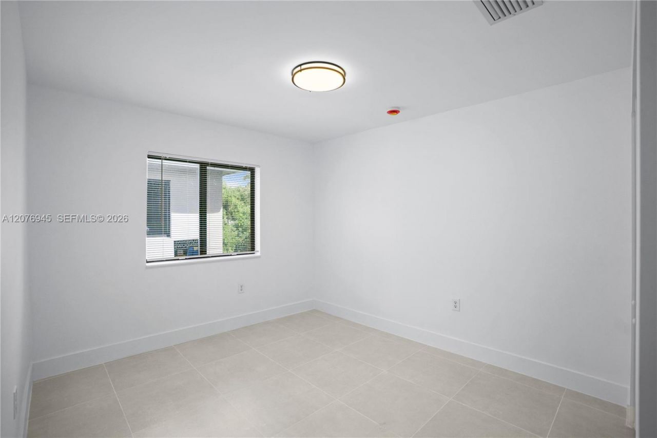 5819 NW 30th Ave, Unit 5819, Miami, FL 33142 Photo