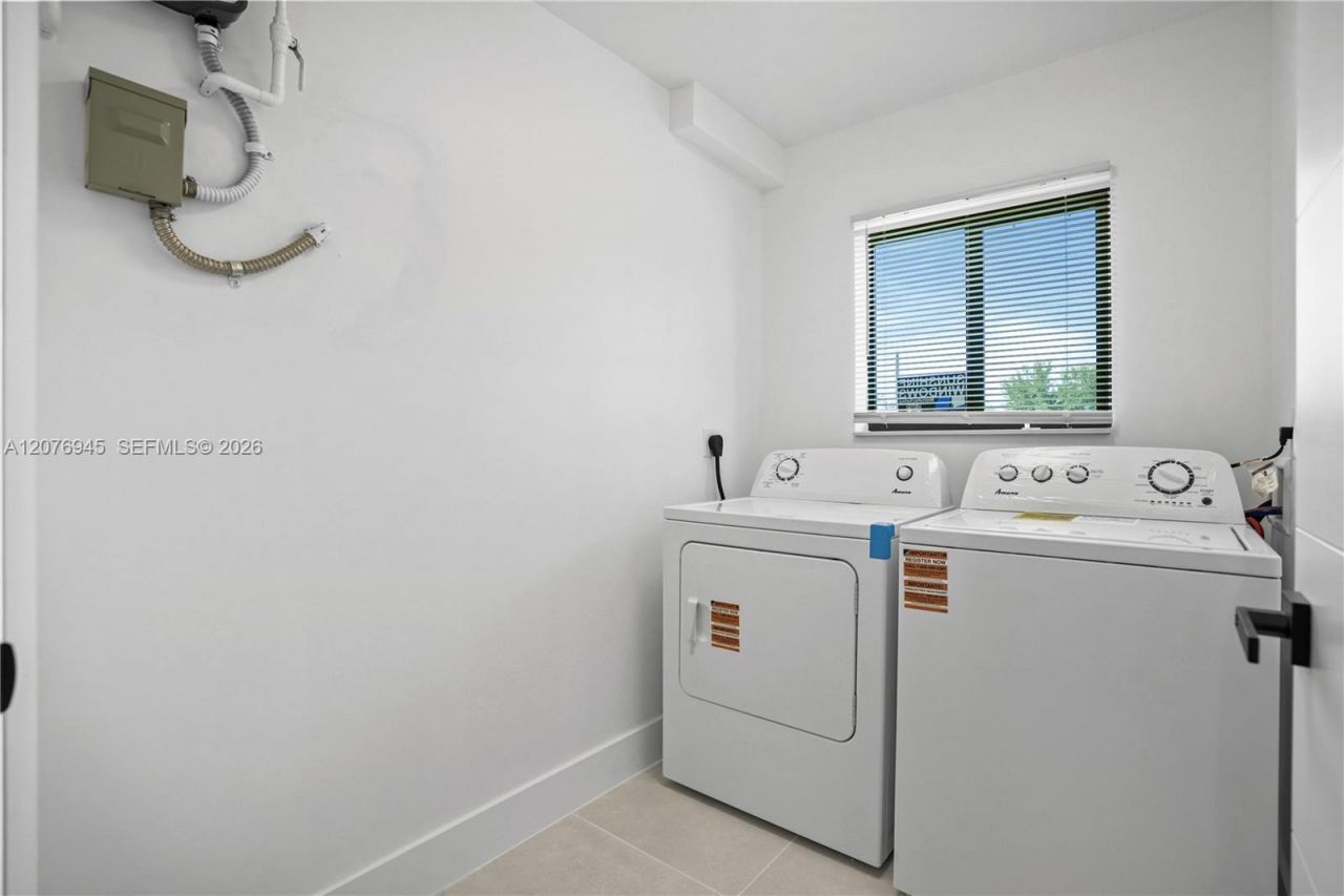 5819 NW 30th Ave, Unit 5819, Miami, FL 33142 Photo