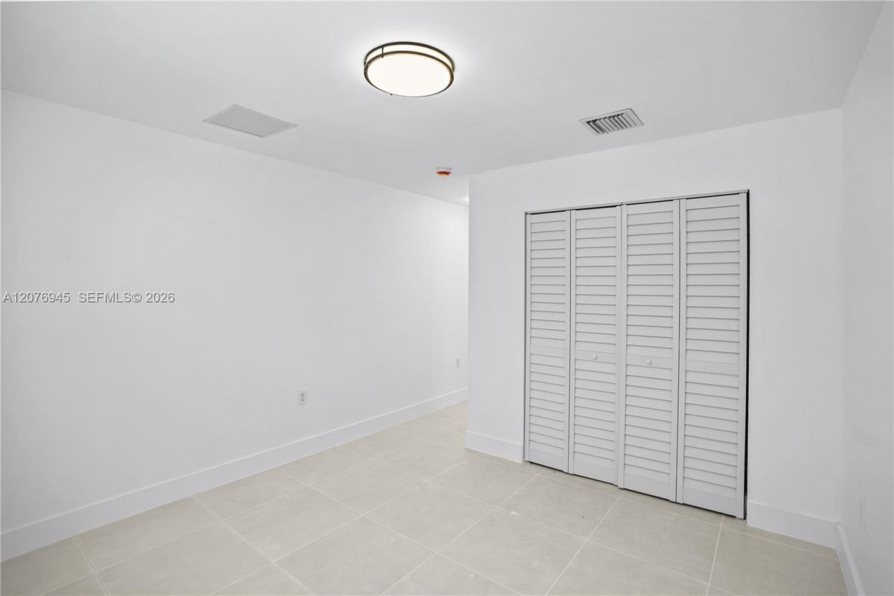 5819 NW 30th Ave, Unit 5819, Miami, FL 33142 Photo