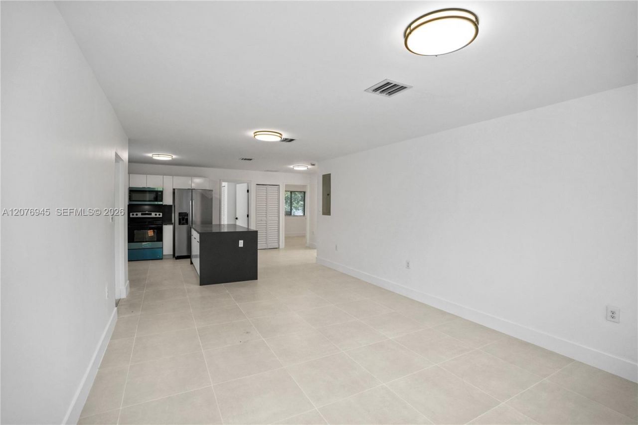 5819 NW 30th Ave, Unit 5819, Miami, FL 33142 Photo