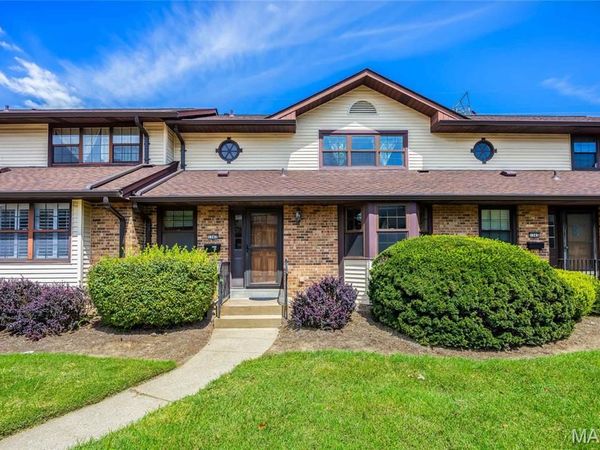 1341 Snapdragon Court, St Louis, MO 63146