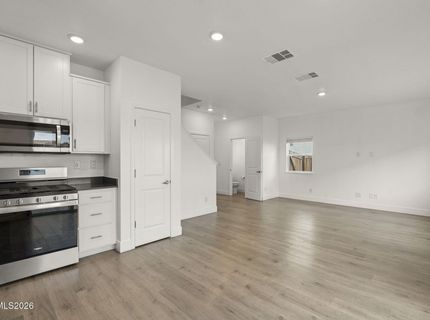 1942 Muscovite Drive, Sparks, NV 89436 Photo