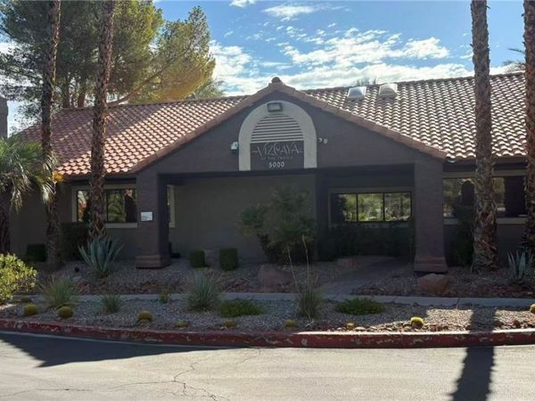 5038 S RAINBOW BL Boulevard , Unit 102, Las Vegas, NV 89118