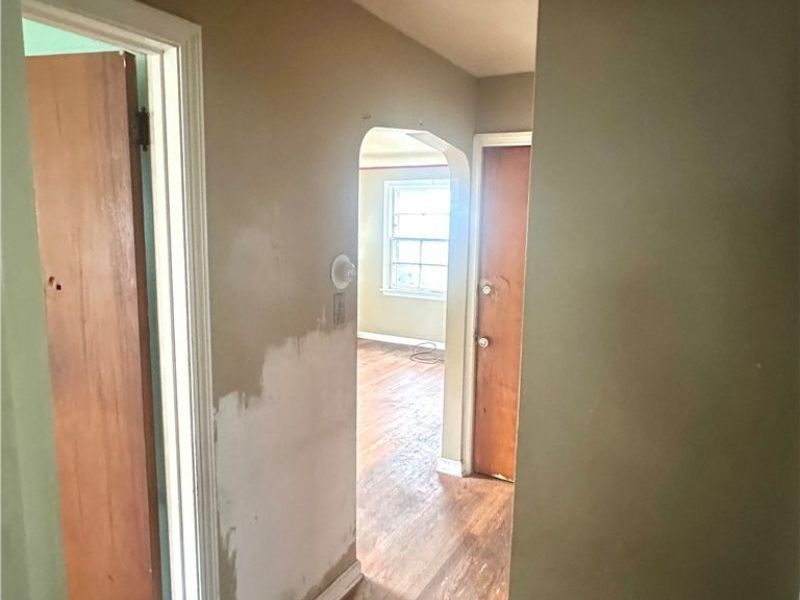 3927 E 153rd Street, Cleveland, OH 44128 Photo 6