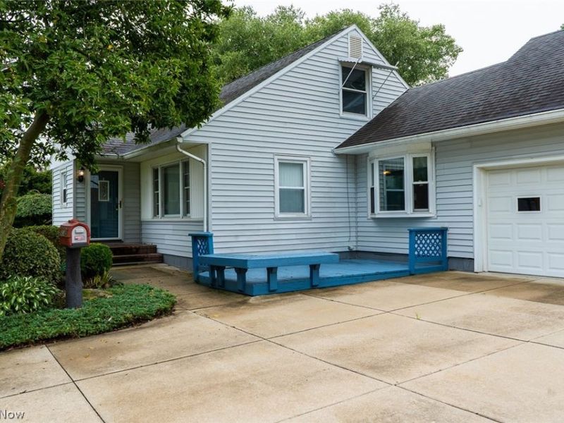 1454 Hagey Drive, Barberton, OH 44203 Photo 3