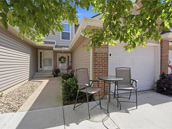 3525 NE Austin Drive, Lee's Summit, MO 64064