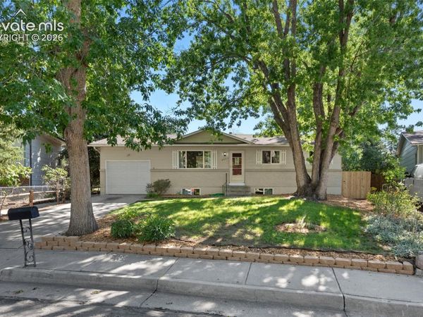 3842 Vaquero Circle, Colorado Springs, CO 80918
