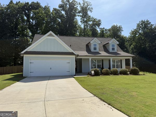 525 GRAND OAKS AVE, Bethlehem, GA 30620