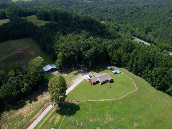 1501 Puncheon Branch Rd , Goodspring, TN 38460