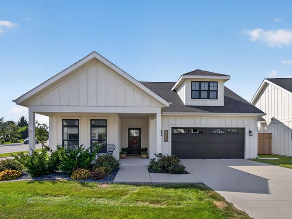 2935 Green Hills Drive, Ames, IA 50014
