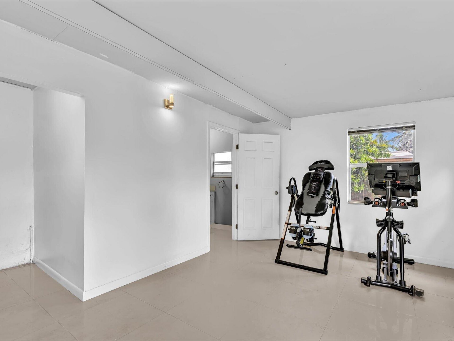 1580 NE 43rd Court, Pompano Beach, FL 33064 Photo