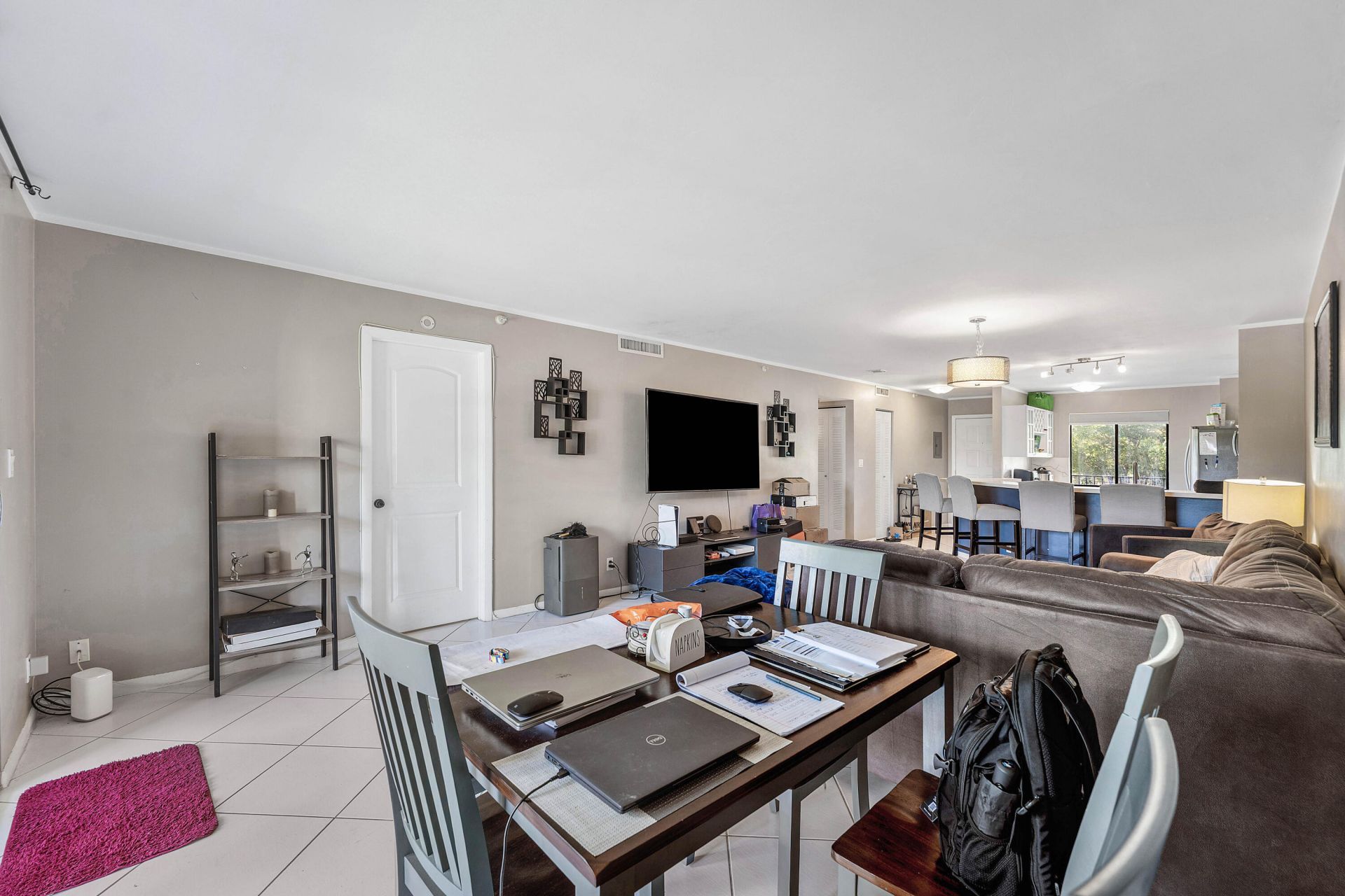 2205 S Cypress Bend Drive, Unit 302, Pompano Beach, FL 33069 Photo