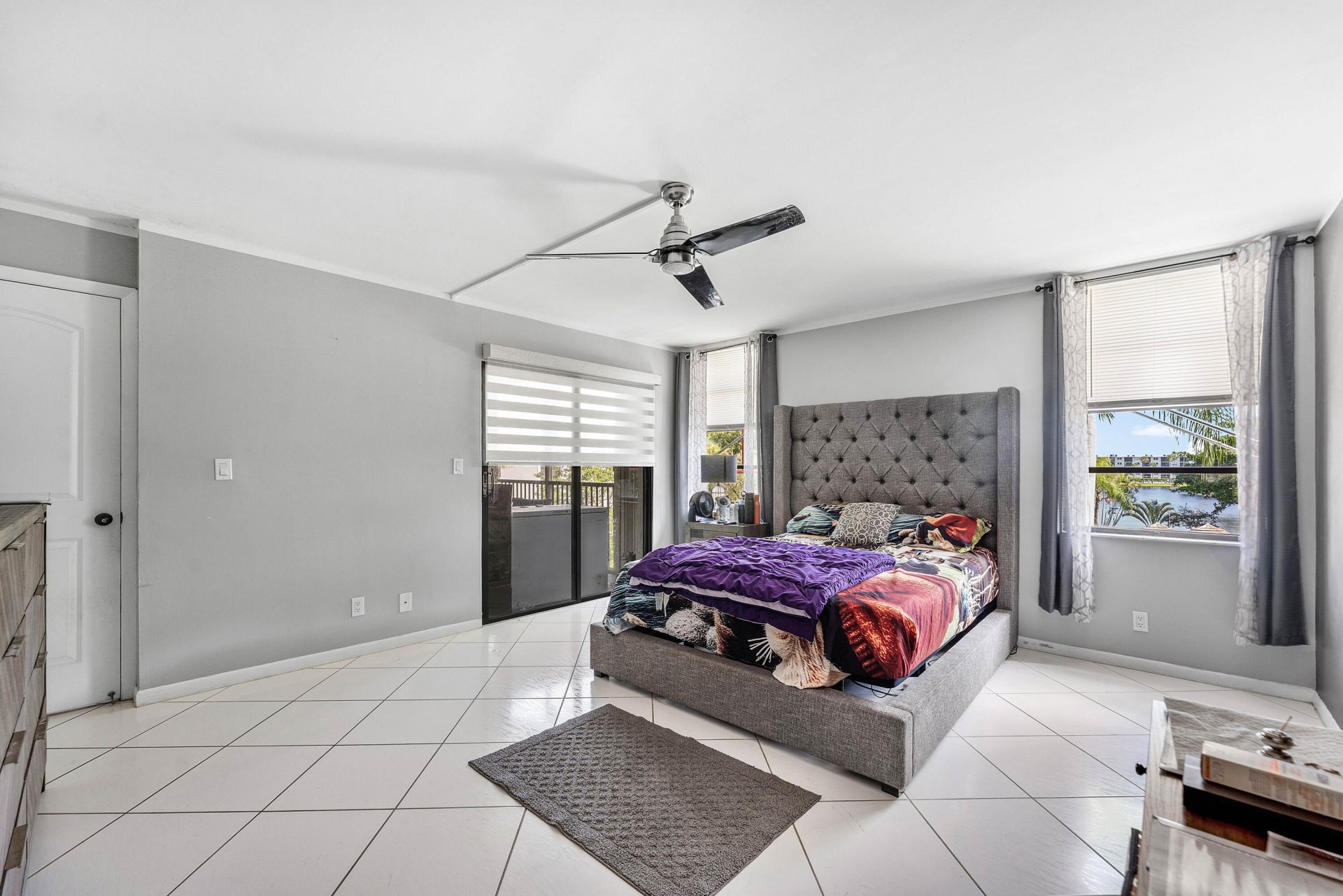 2205 S Cypress Bend Drive, Unit 302, Pompano Beach, FL 33069 Photo