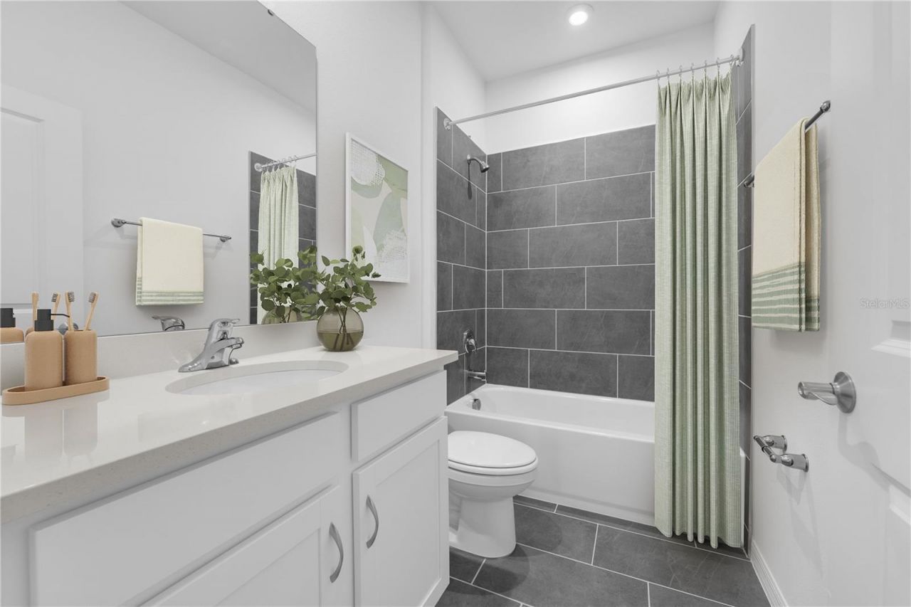 9202 Harris Hawk Drive , Leesburg, FL 34788 Photo