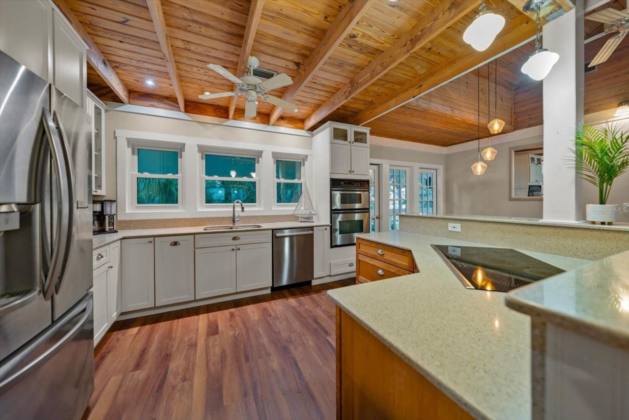 7500 141st Street, Seminole, FL 33776 Photo