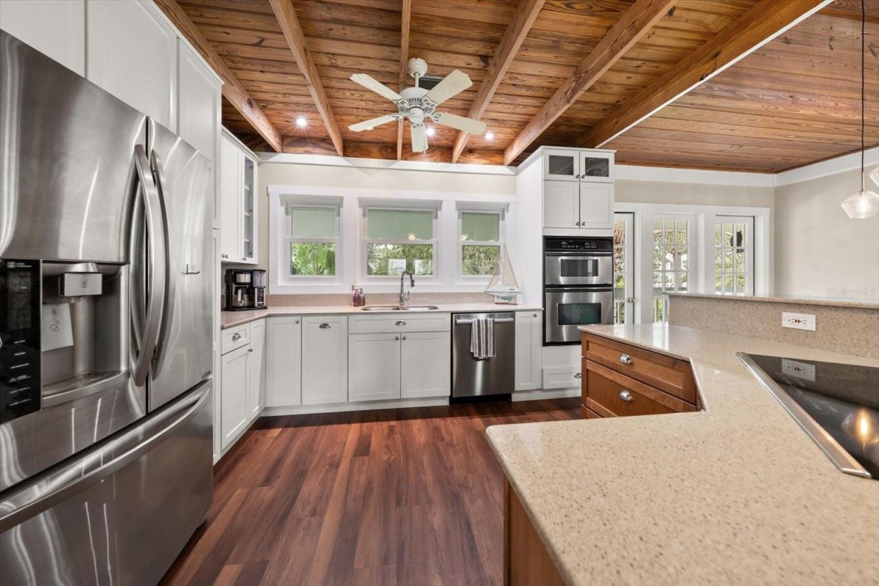 7500 141st Street, Seminole, FL 33776 Photo