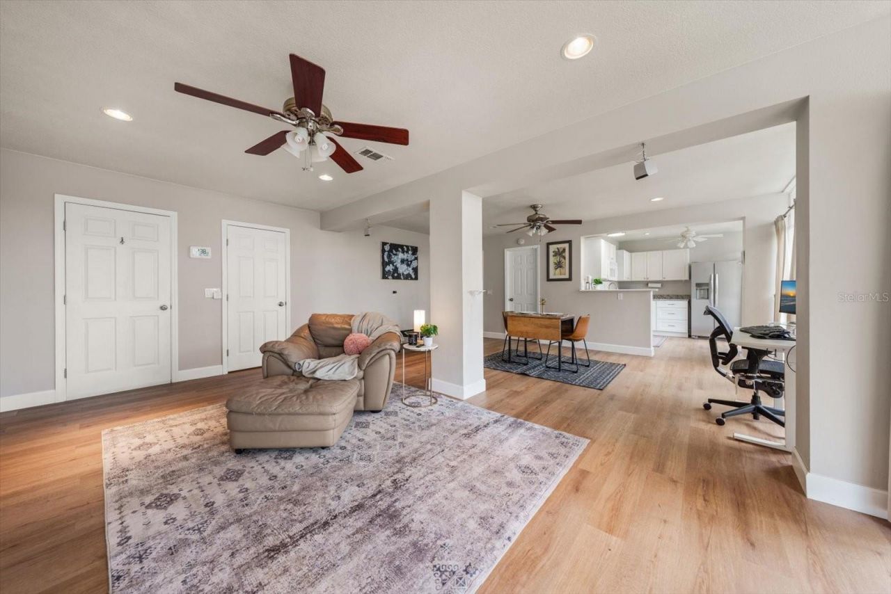 7500 141st Street, Seminole, FL 33776 Photo