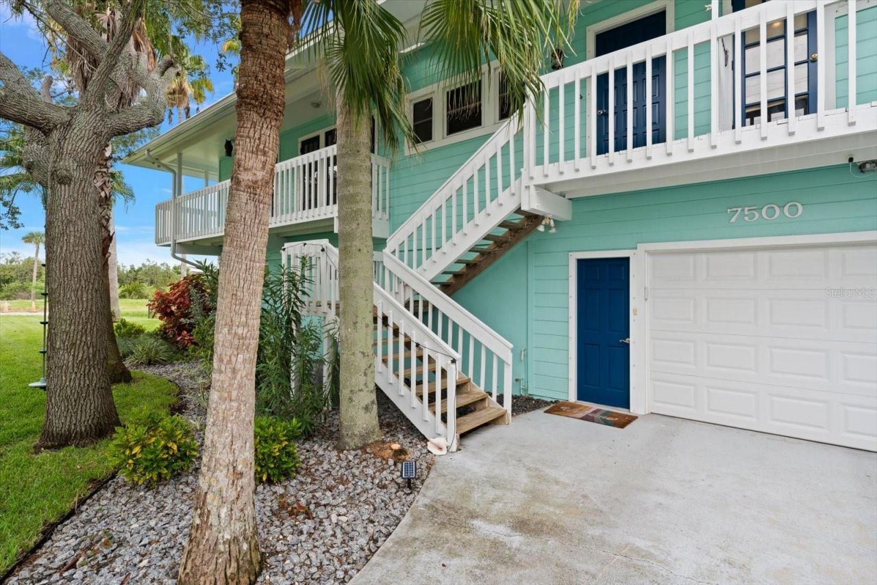 7500 141st Street, Seminole, FL 33776 Photo