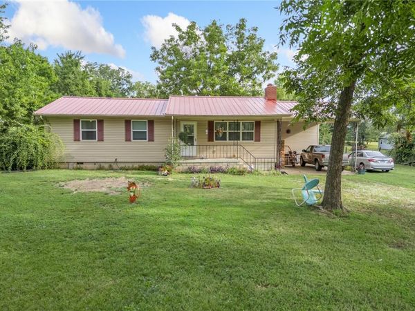 41 Crossroad Cemetery Road , Harrison, AR 72601