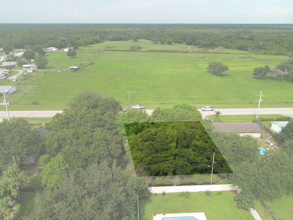 649 Roseland Road, Sebastian, FL 32958 Photo
