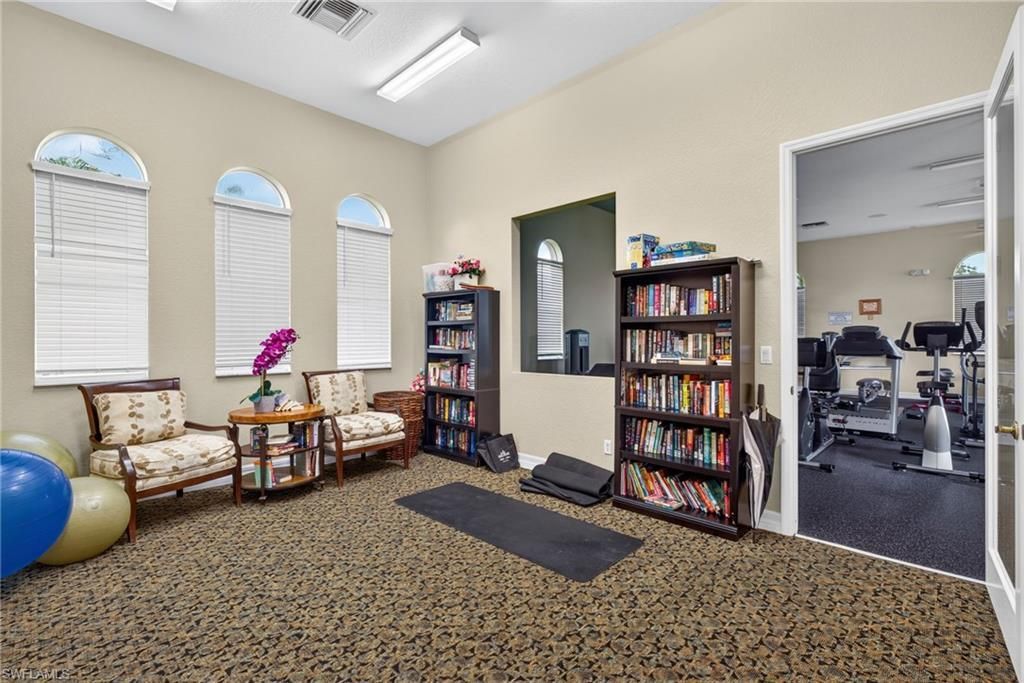 2406 Laurentina Ln, Cape Coral, FL 33909 Photo