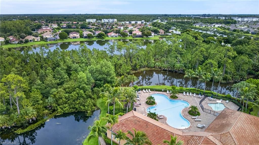 2406 Laurentina Ln, Cape Coral, FL 33909 Photo