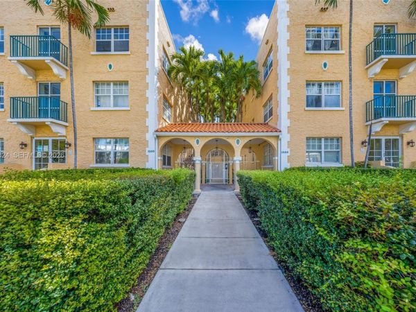 1255 Pennsylvania Ave, Unit 307, Miami Beach, FL 33139