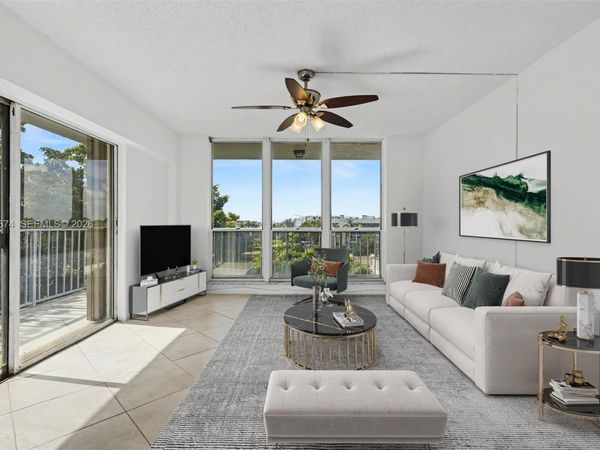 1625 SE 10th Ave , Unit 501, Fort Lauderdale, FL 33316