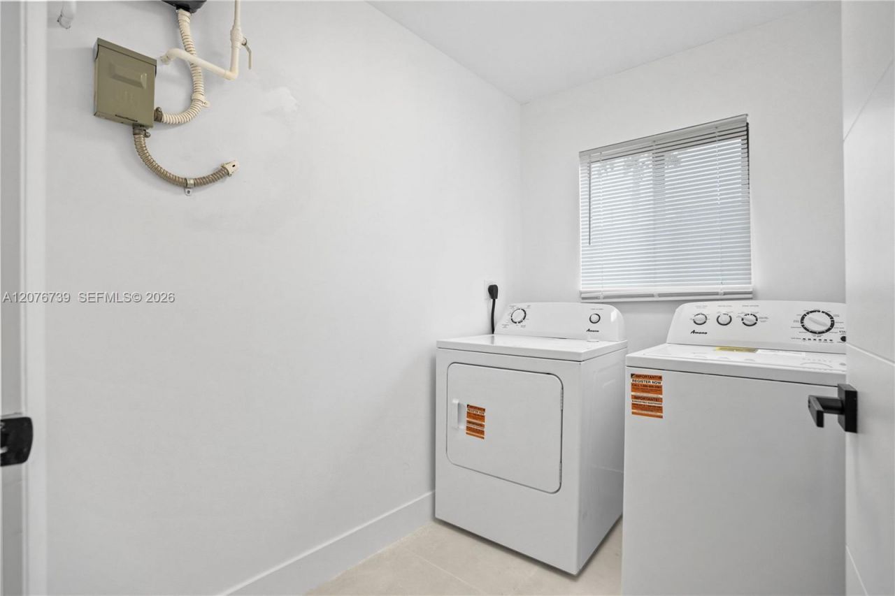 5817 NW 30th Ave, Unit 5817, Miami, FL 33142 Photo