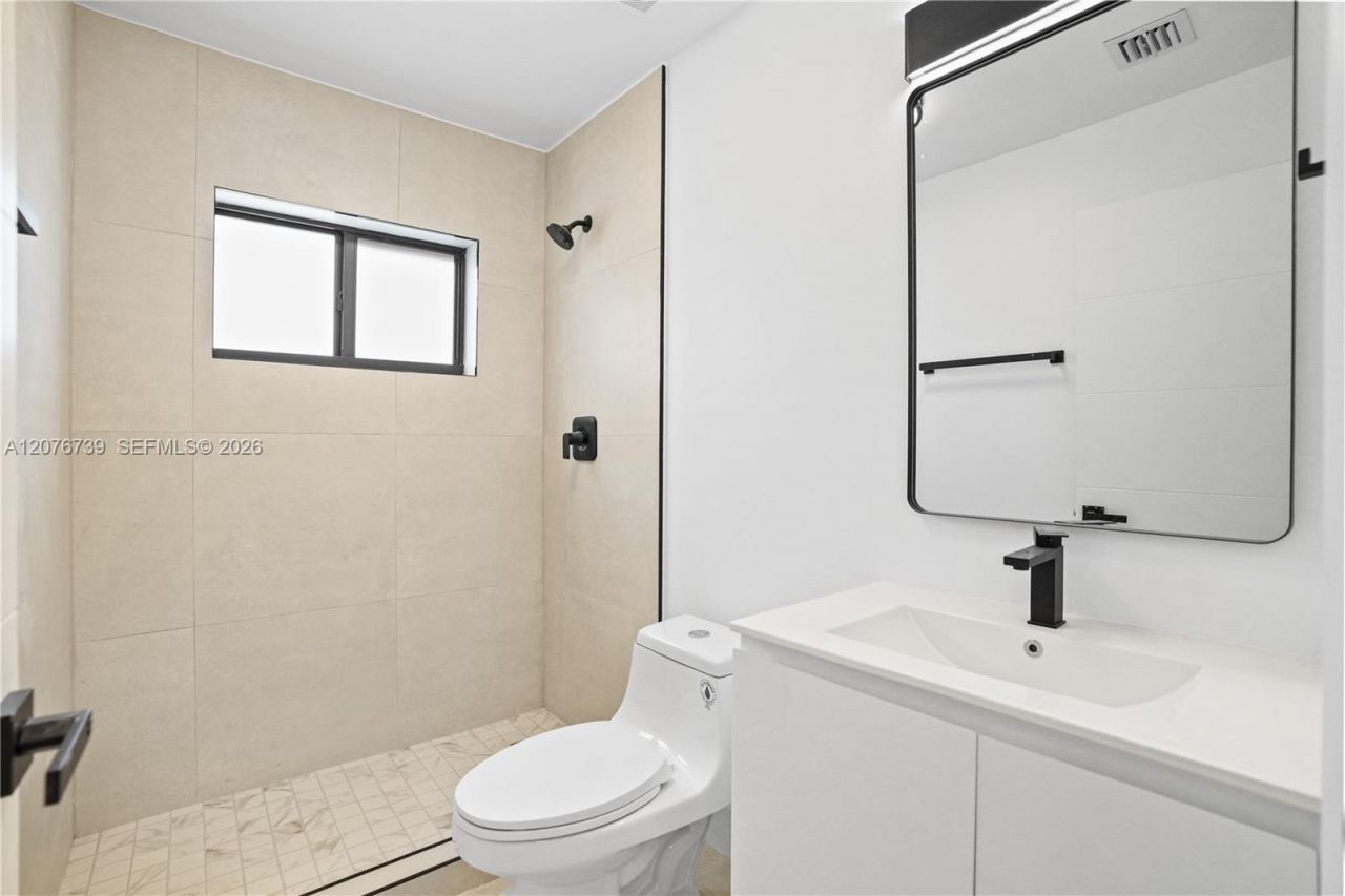 5817 NW 30th Ave, Unit 5817, Miami, FL 33142 Photo