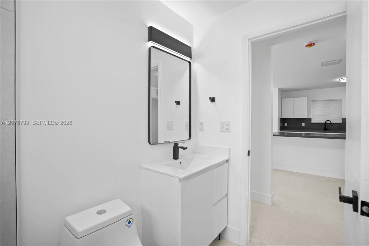 5817 NW 30th Ave, Unit 5817, Miami, FL 33142 Photo