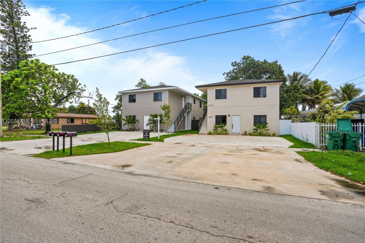 5817 NW 30th Ave, Unit 5817, Miami, FL 33142 Photo