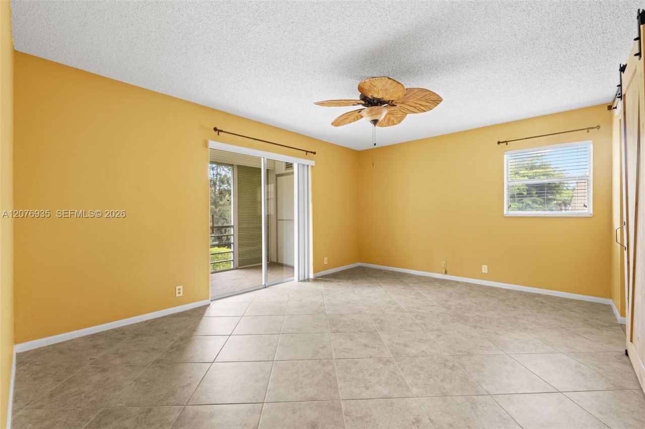 110 Lake Meryl Drive , Unit 216, West Palm Beach, FL 33411 Photo