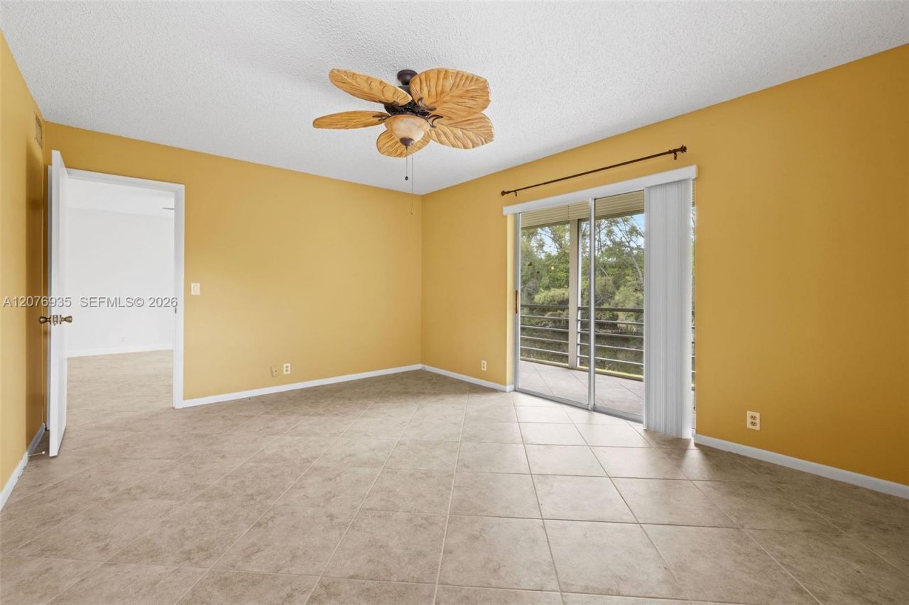 110 Lake Meryl Drive , Unit 216, West Palm Beach, FL 33411 Photo