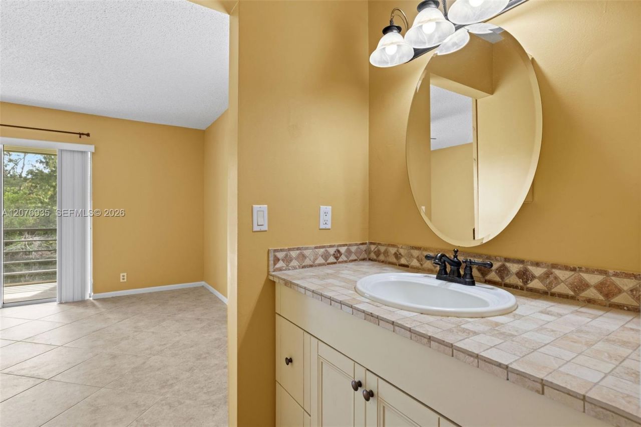 110 Lake Meryl Drive , Unit 216, West Palm Beach, FL 33411 Photo