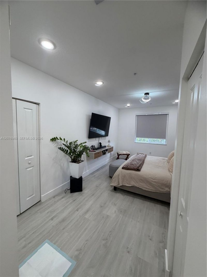 10300 NW 66th St, Doral, FL 33178 Photo