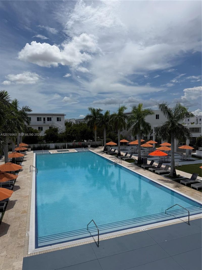 10300 NW 66th St, Doral, FL 33178 Photo