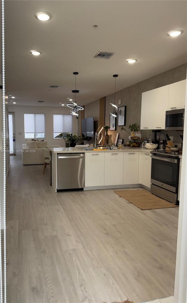 10300 NW 66th St, Doral, FL 33178 Photo