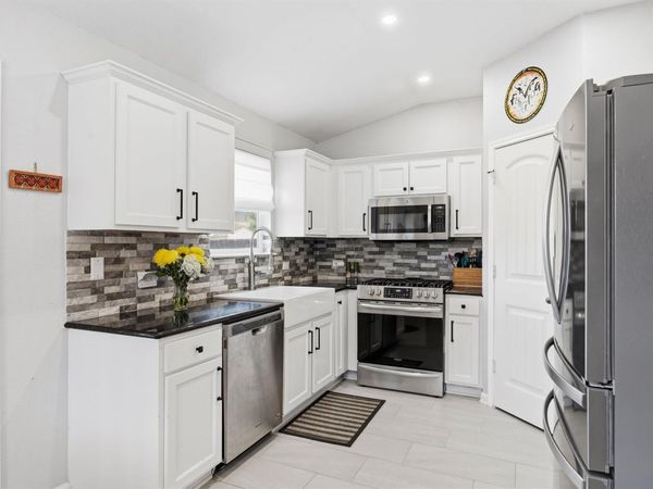 2712 Hearthsong LOOP, Round Rock, TX 78665
