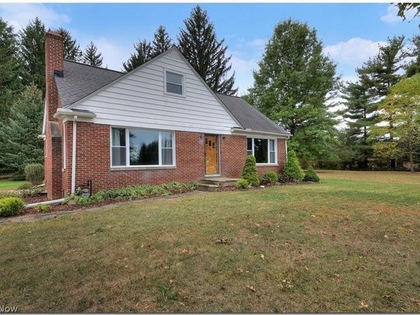 7812 Snowville Road , Brecksville, OH 44141