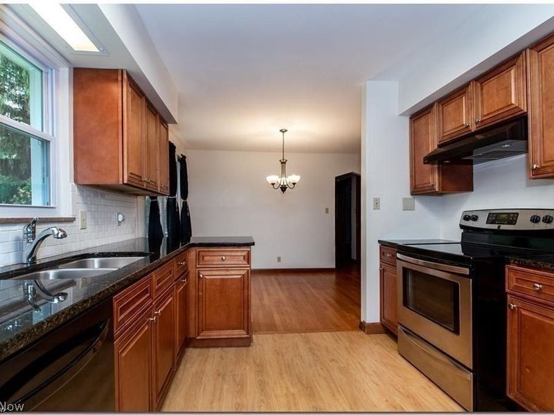 7812 Snowville Road, Brecksville, OH 44141 Photo 7