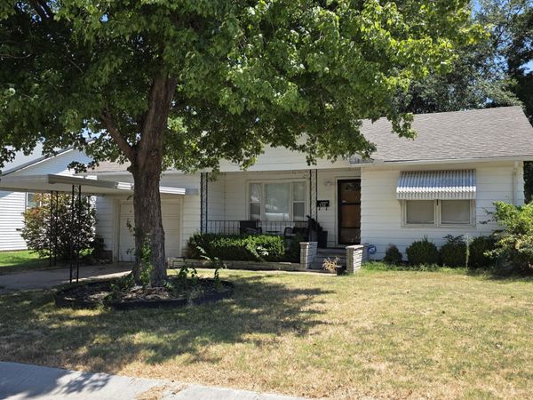 732 D Street NW, Miami, OK 74354
