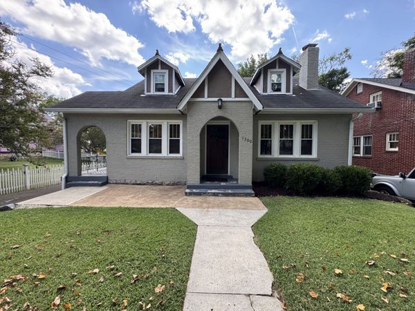 1300 Greenwood Ave , Nashville, TN 37206