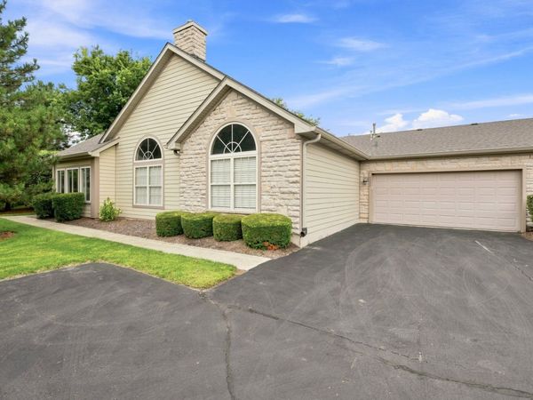 3335 Timbers Edge Circle , Joliet, IL 60431