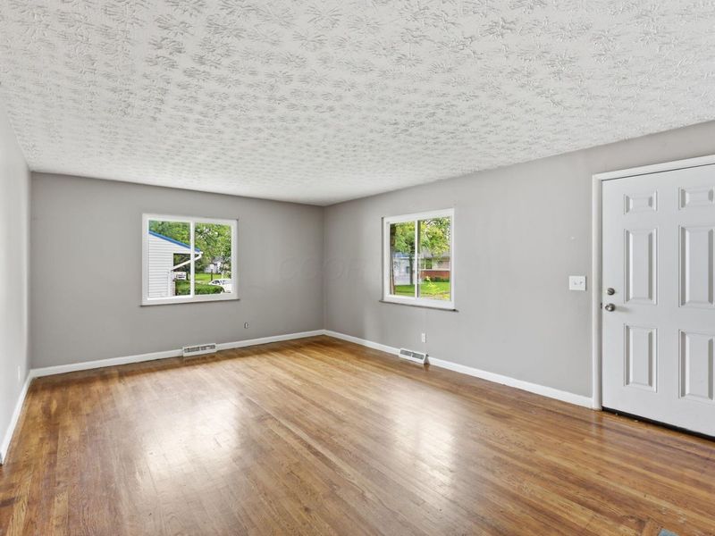 3599 Astor Avenue , Columbus, OH 43227 Photo 17