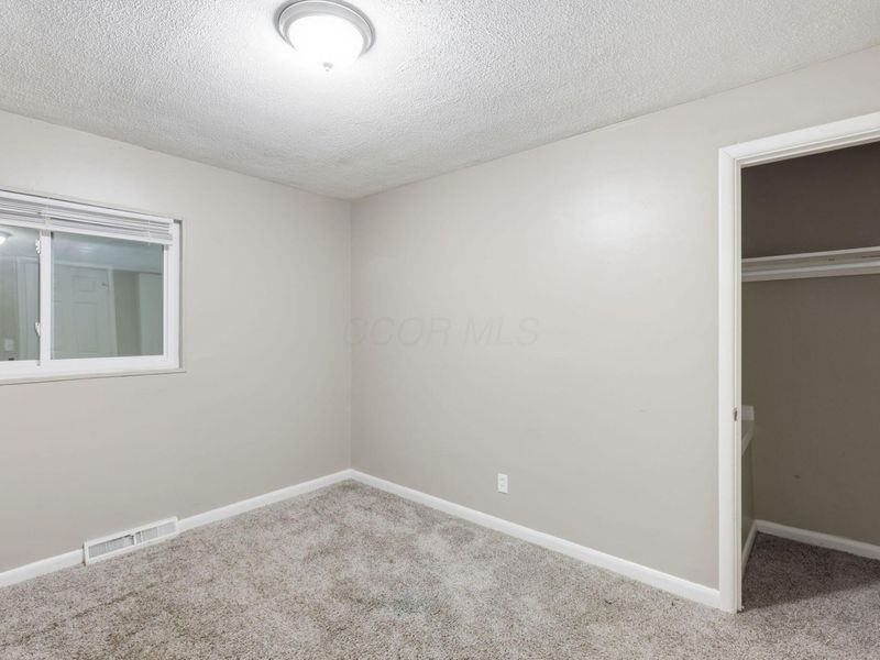 3599 Astor Avenue , Columbus, OH 43227 Photo 24