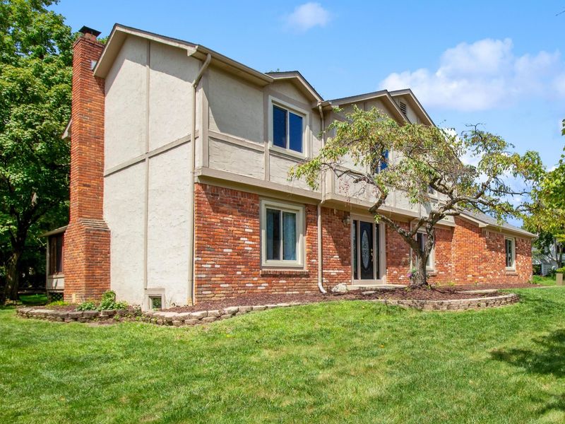 2128 Stowbridge Road, Dublin, OH 43016 Photo 3