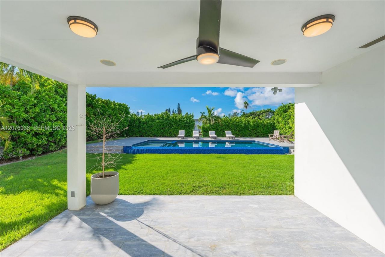 740 S Shore Dr , Miami Beach, FL 33141 Photo